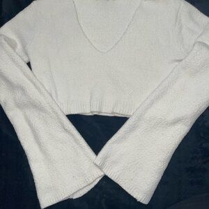 Hera Collection Cream V-Neck Sweater